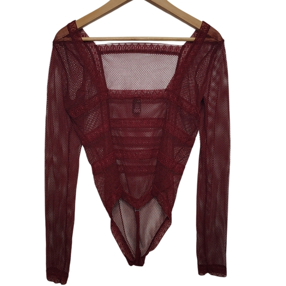 Victoria Secret Sheer Genius" Long Sleeve Thong Bodysuit Size Large - Picture 5 of 7